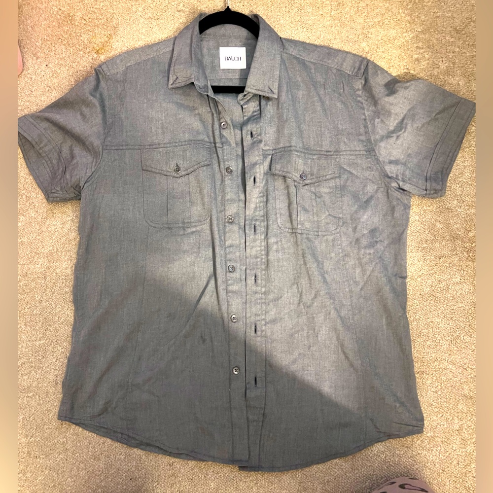 Batch brand grey  editor men’s shirt M button Down Dress Shirt short sleeve